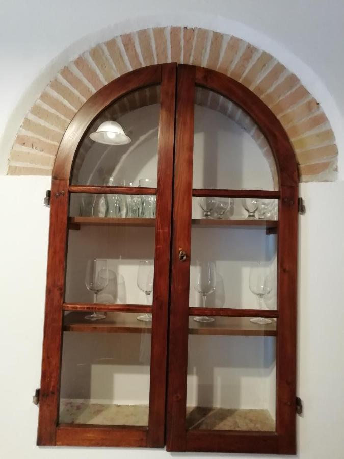 דירות פוג'יבונסי Poggio Massiccioli מראה חיצוני תמונה